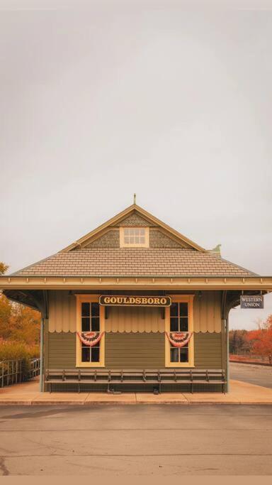 Peaceful Luxury At Big Bass Lake In Gouldsboro, Pa Villa Exterior photo